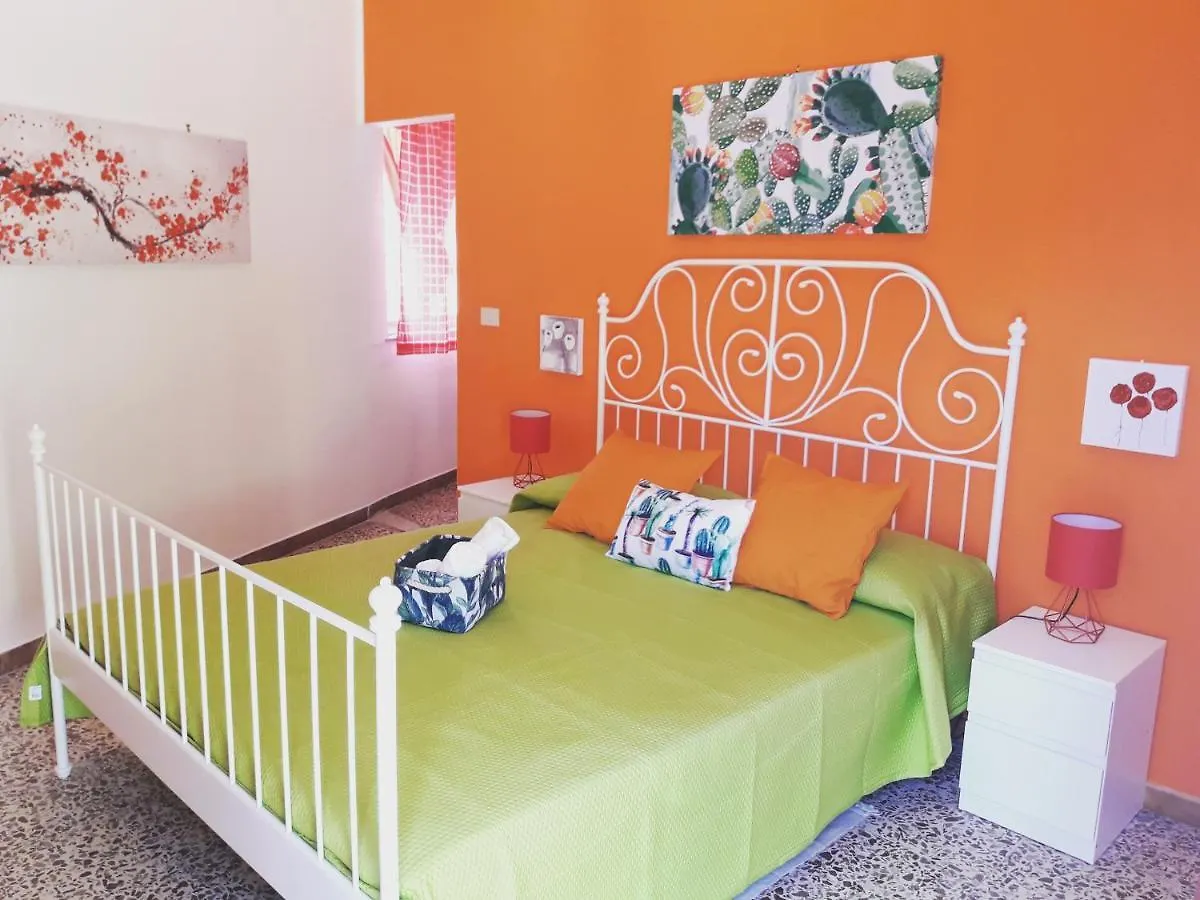 בית נופש טאורמינה A&M Apartment איטליה