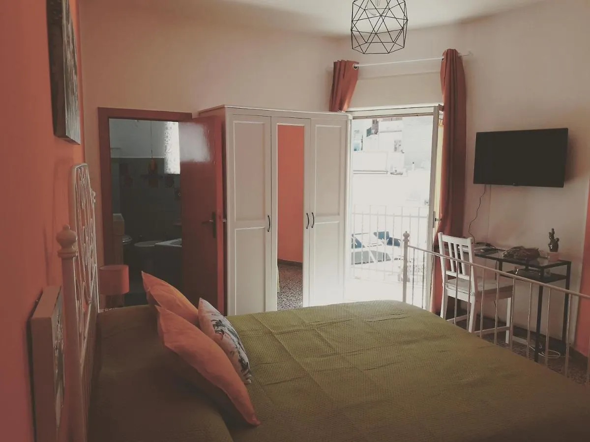 טאורמינה A&M Apartment איטליה